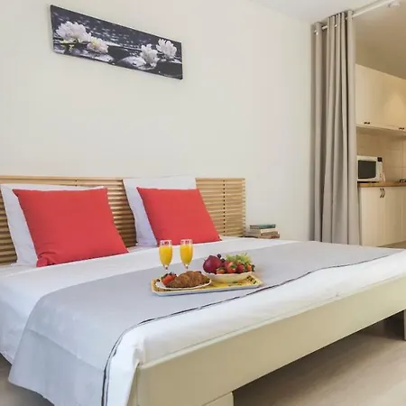 Apartment Terrace - Europea Waterloo